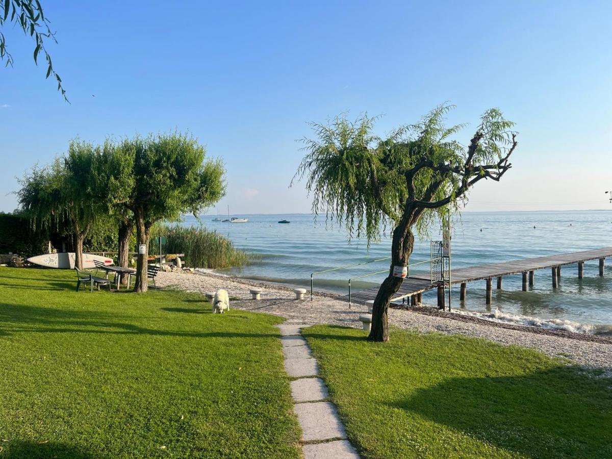 Favola Bella The Panoramic Penthouse Apartman Bardolino Kültér fotó