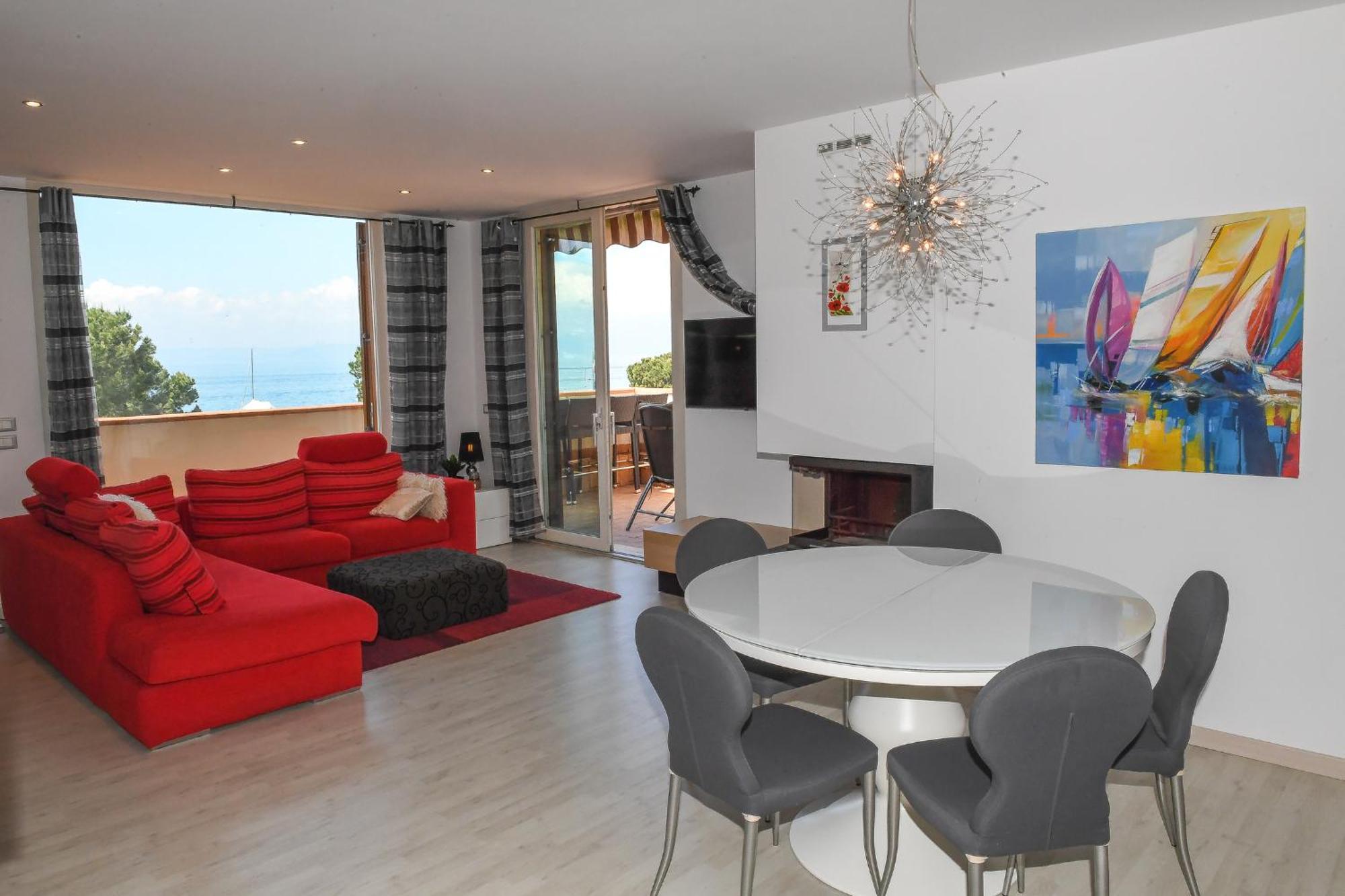 Favola Bella The Panoramic Penthouse Apartman Bardolino Kültér fotó